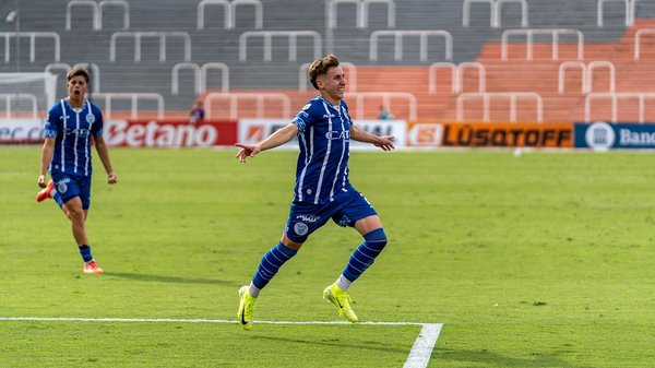 What are the future prospects for autonomous vehicles in the UK automotive sector?